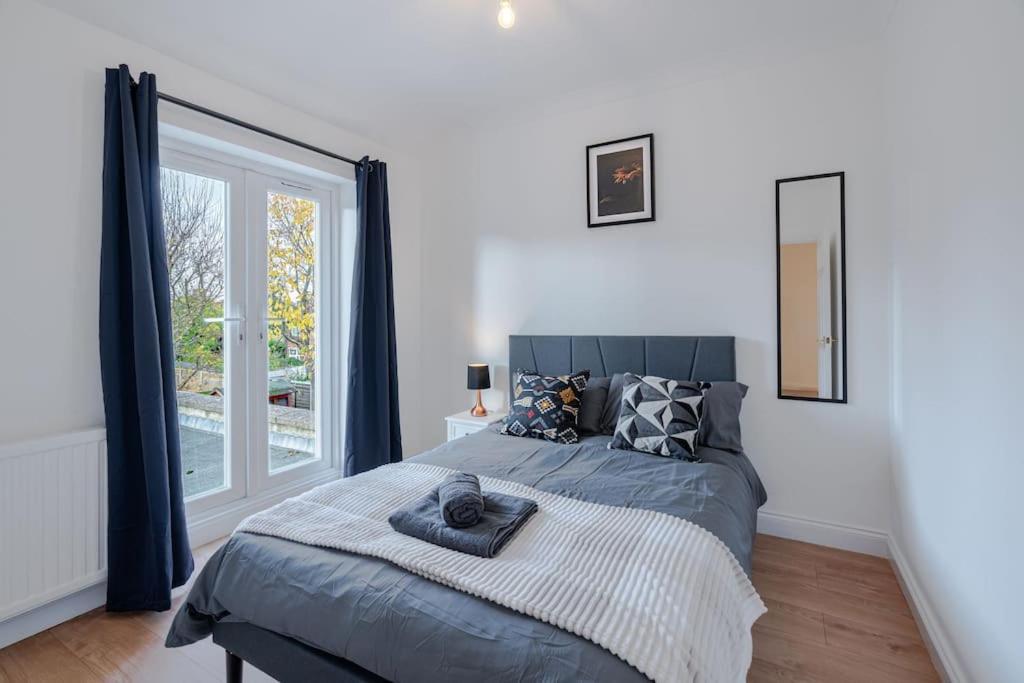 Putney Haven 3Bd 2 Bath Sleeps 8 Apartment London Bagian luar foto