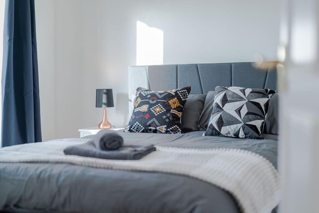 Putney Haven 3Bd 2 Bath Sleeps 8 Apartment London Bagian luar foto